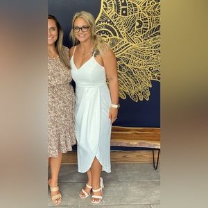 Lulus White Midi Dress - M